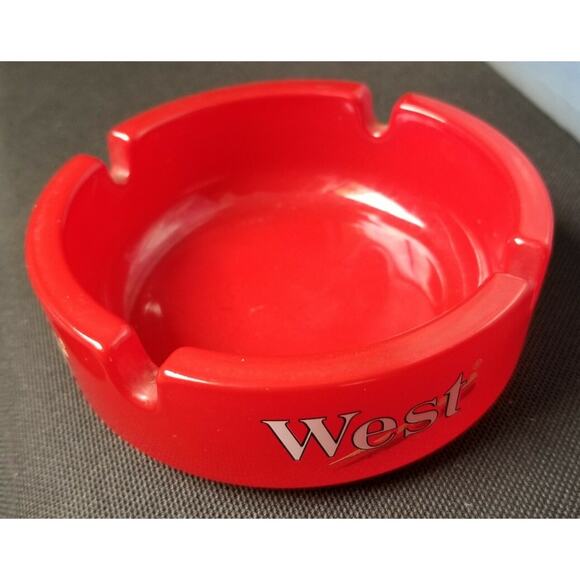 Vintage Red Glass West Cigarettes Ashtray 4" diameter Rare Find ARC France - Picture 4 of 7